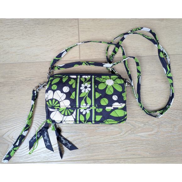 Vera Bradley Lucky You All in One Crossbody Wallet Wristlet Navy Floral NEW - Picture 4 of 10